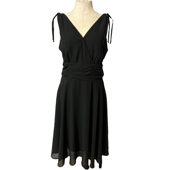 Connected Dress Black 14 V Neck Flowy A Line Washable V Neck Sleeveless - Picture 1 of 4